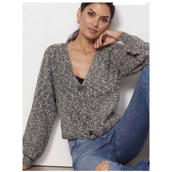 Evereve Sweaters - Evereve Women M BlackWhite Marled Chunky Knit Button Front Cardigan Sweater Cozy